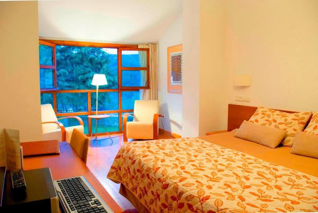 Hotel Hurdes Reales ลาสเมสตาส ภายนอก รูปภาพ